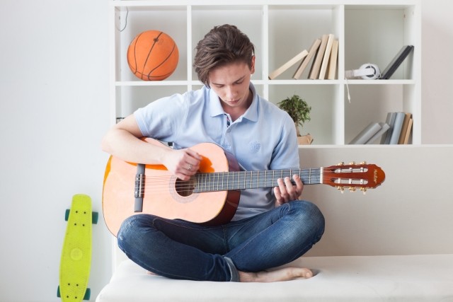 アパートでギターの練習はできる？
