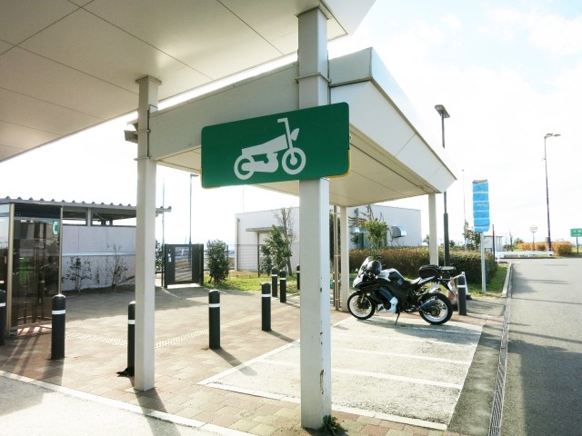 バイク　駐車場