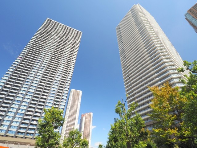 武蔵小杉の高層ビルの画像